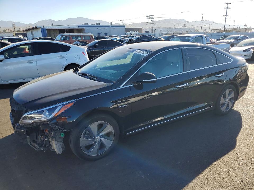 2016 HYUNDAI SONATA PLUG-IN HYBRID — VIN KMHE54L22GA031679