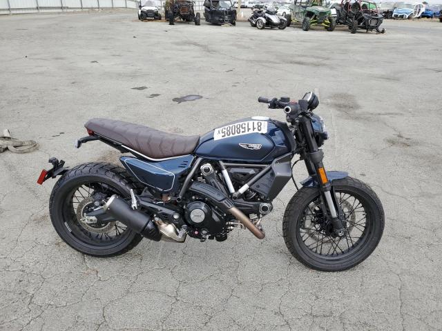 2025 DUCATI SCRAMBLER — VIN ML0KAT3M7ST002853