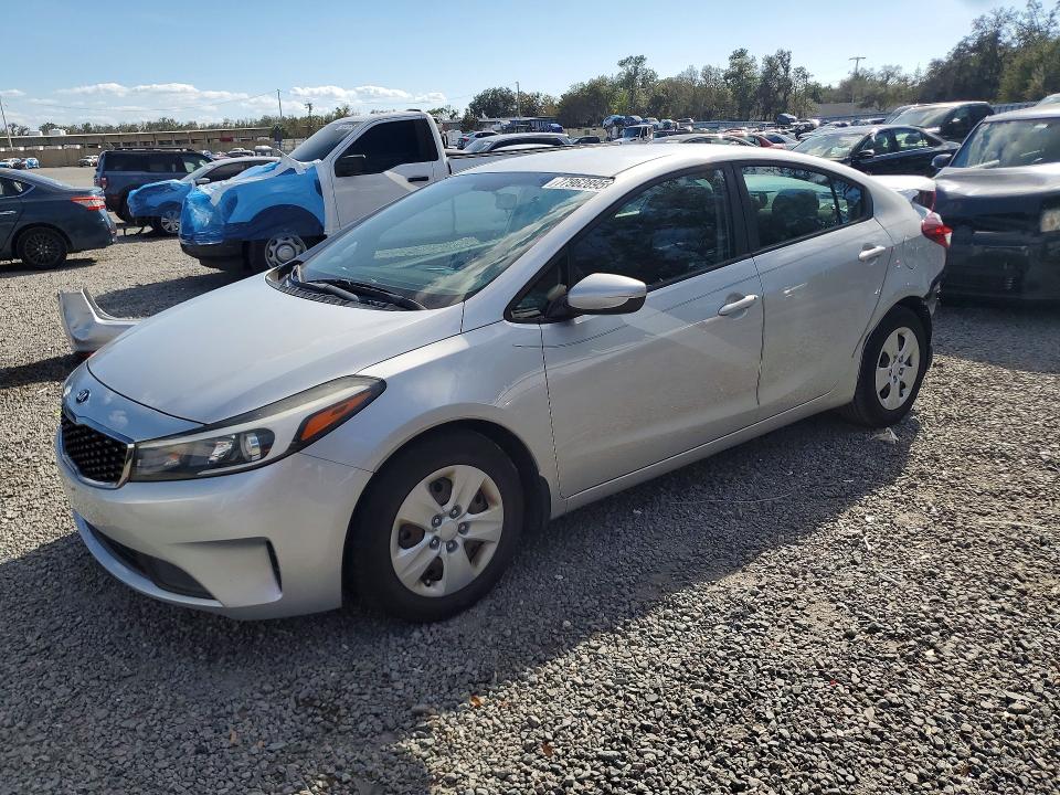 2018 KIA FORTE — VIN 3KPFK4A75JE240158