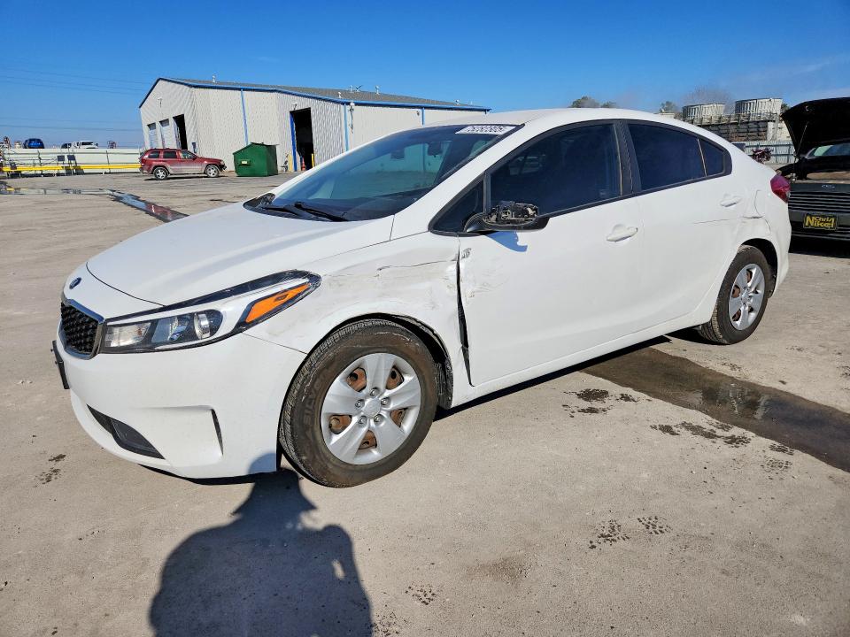 2017 KIA FORTE — VIN 3KPFL4A72HE025571