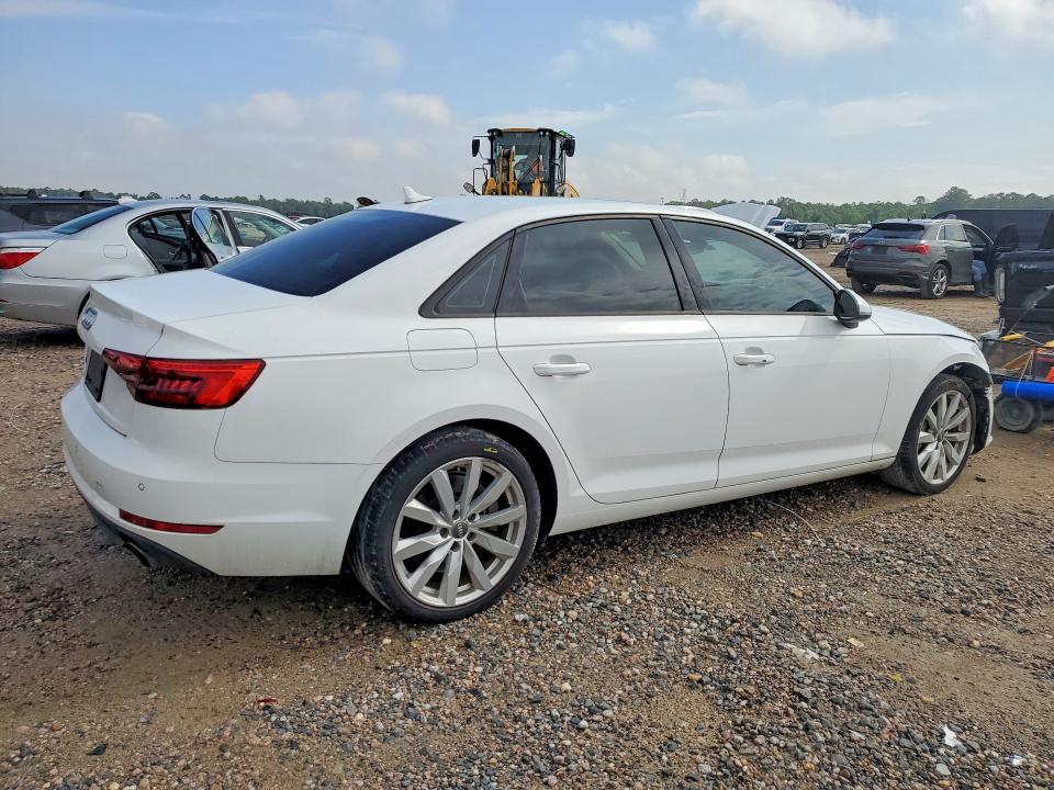 WAUGNAF40HN018073