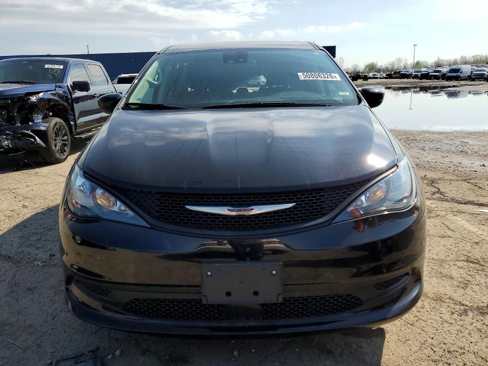 2C4RC1CG8RR179100