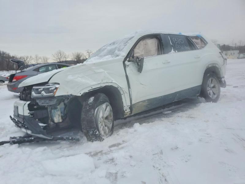 2018 VOLKSWAGEN ATLAS — VIN 1V2LR2CA8JC525115