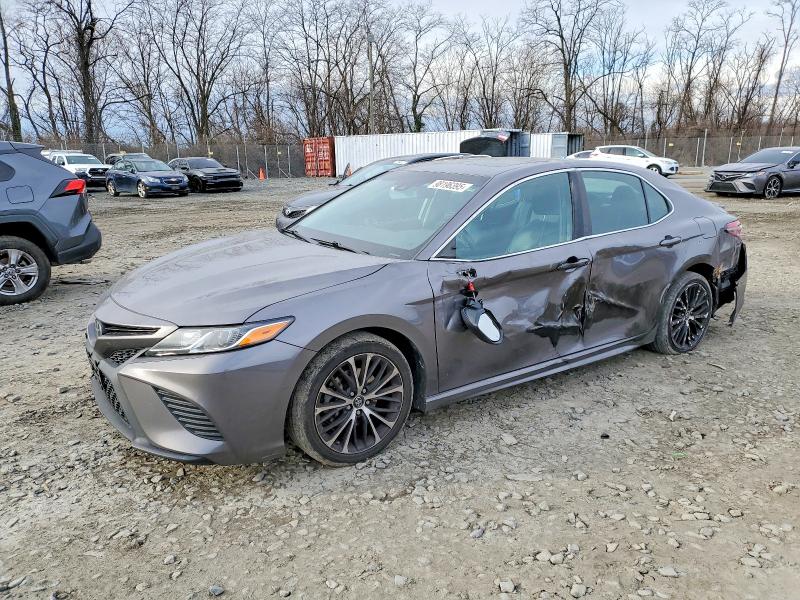 2018 TOYOTA CAMRY — VIN 4T1B11HK1JU125919