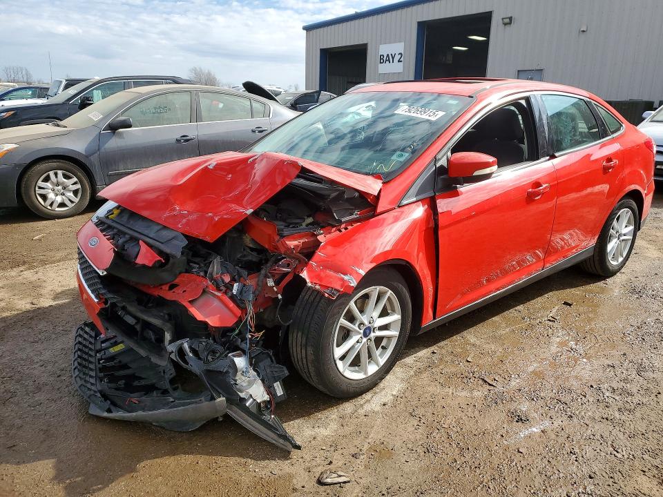 2016 FORD FOCUS — VIN 1FADP3F22GL217698