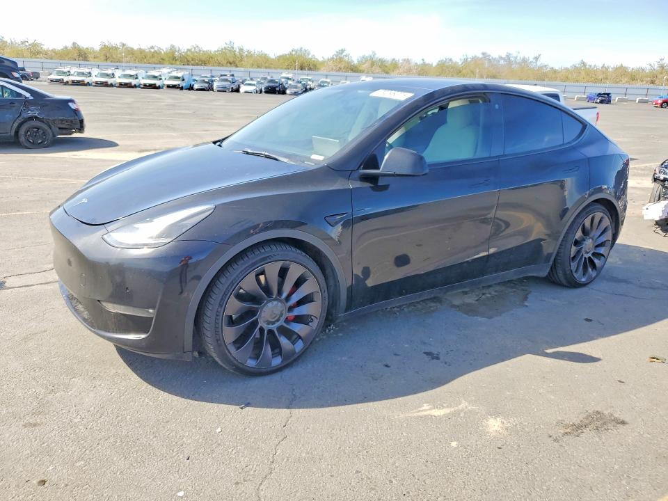 2021 TESLA MODEL Y — VIN 5YJYGDEF1MF201867