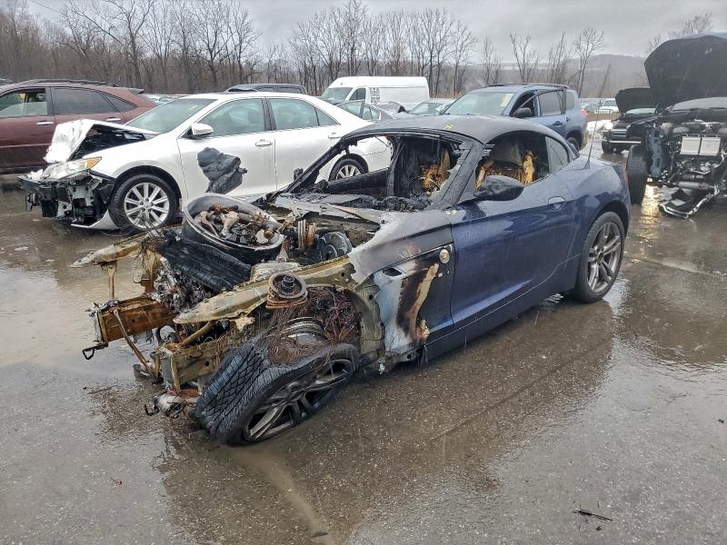 2015 BMW Z4 SDRIVE2 — VIN WBALL5C53FP556924