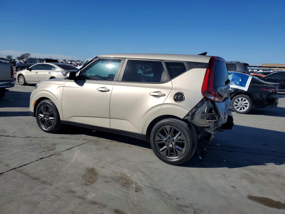 KNDJ33AU1L7014550