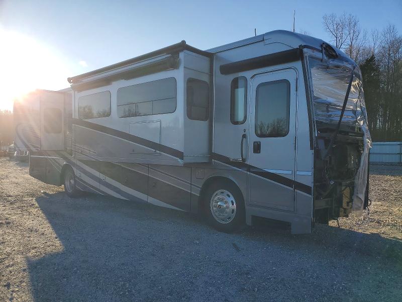 2021 FREIGHTLINER CHASSIS — VIN 4UZACJFC6MCMK8643
