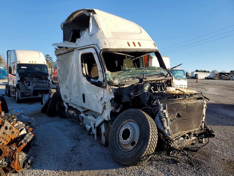 2023 FREIGHTLINER CASCADIA 1 — VIN 3AKJHHDR7PSUD1781