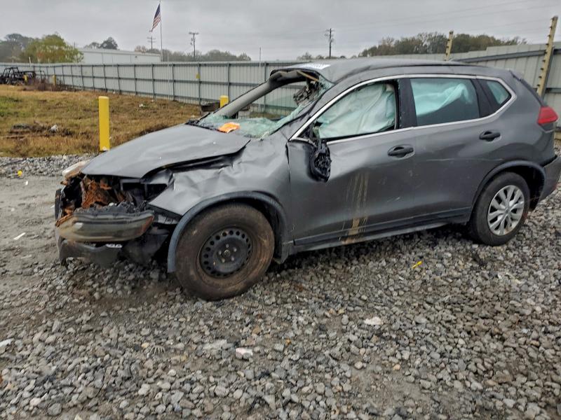 2017 NISSAN ROGUE S — VIN JN8AT2MT1HW390776