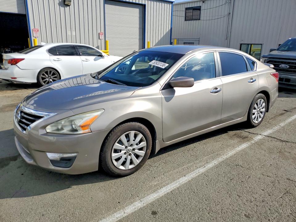 2015 NISSAN ALTIMA — VIN 1N4AL3AP9FC131451