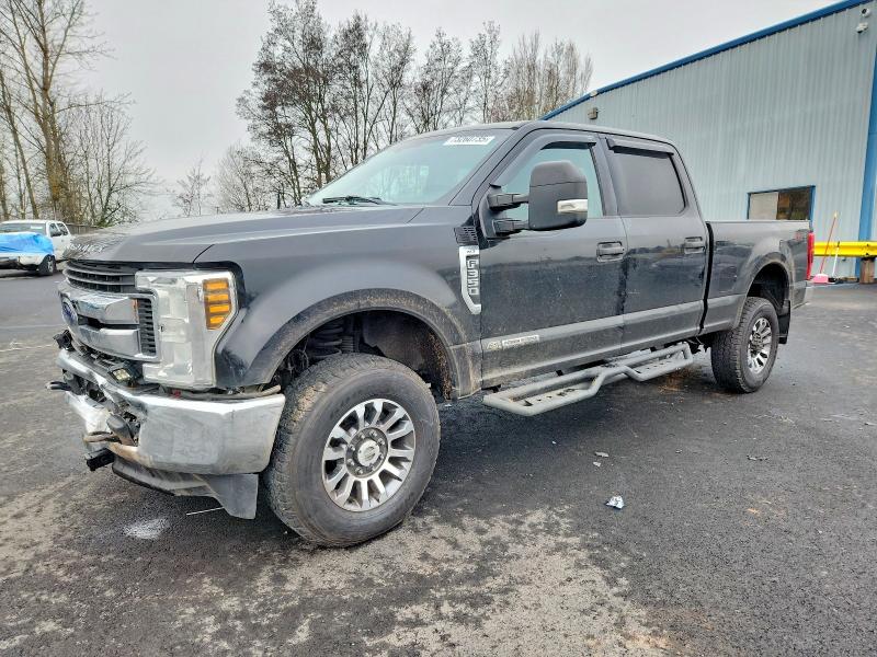 2018 FORD F350 — VIN 1FT8W3BTXJEB00654