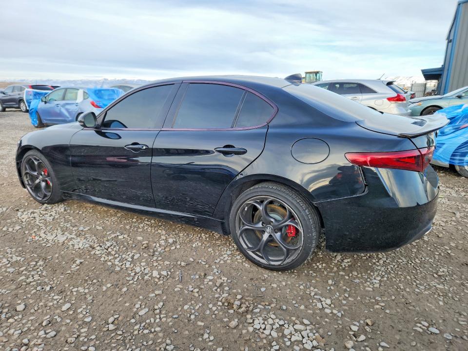 ZARFAMANXK7600355
