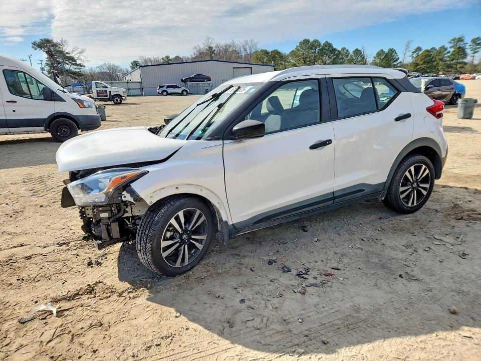 2018 NISSAN KICKS — VIN 3N1CP5CU1JL503385