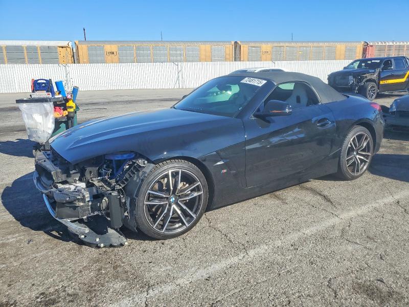 2021 BMW Z4 — VIN WBAHF3C07MWX34732