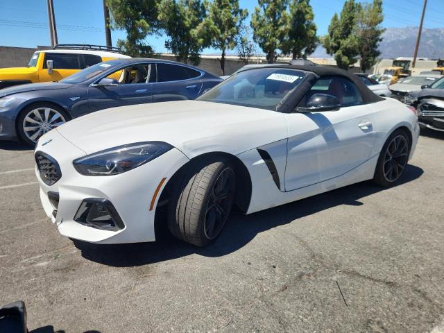 2025 BMW Z4 M40I — VIN WBAHF9C02SWY43695