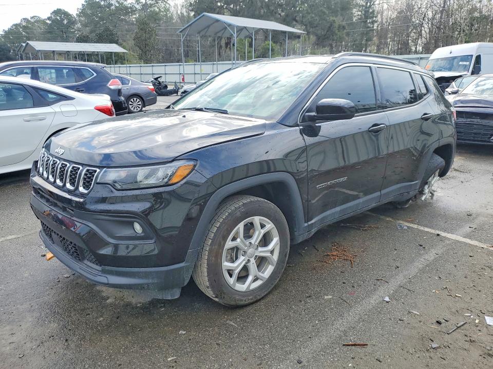2024 JEEP COMPASS — VIN 3C4NJDBN9RT136470