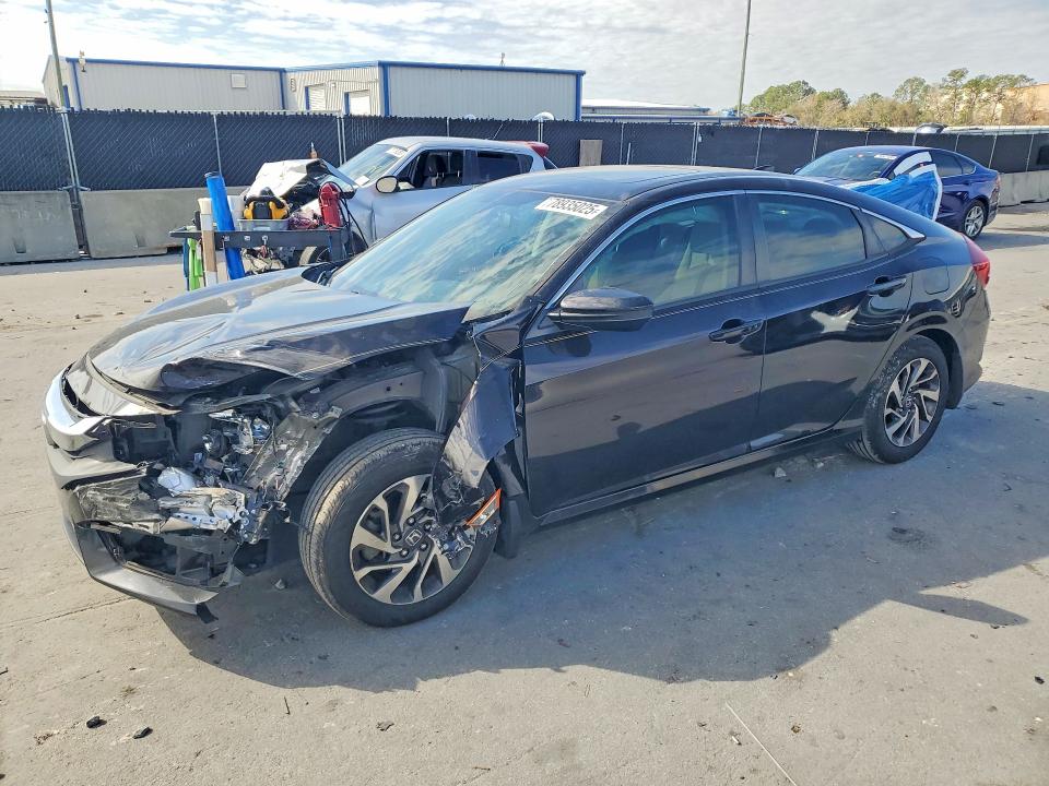 2018 HONDA CIVIC — VIN 19XFC2F74JE021167