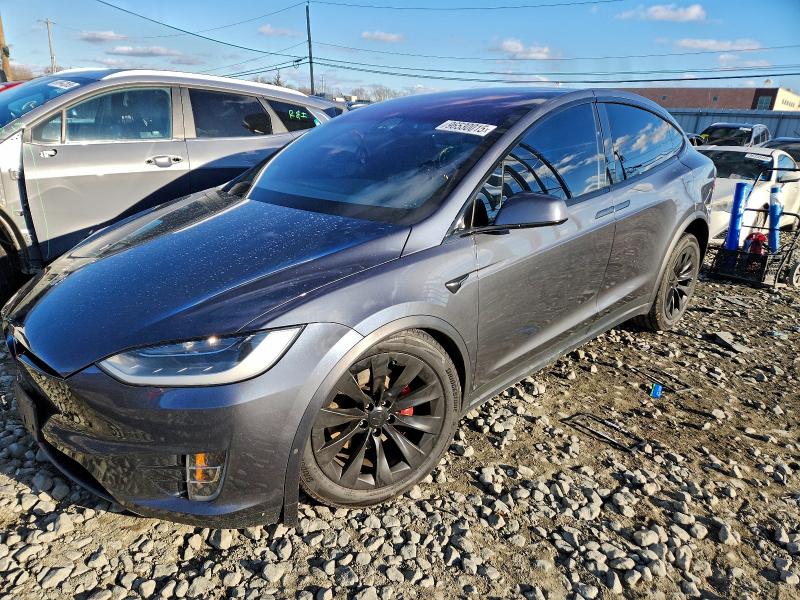 2019 TESLA MODEL X — VIN 5YJXCBE2XKF205017