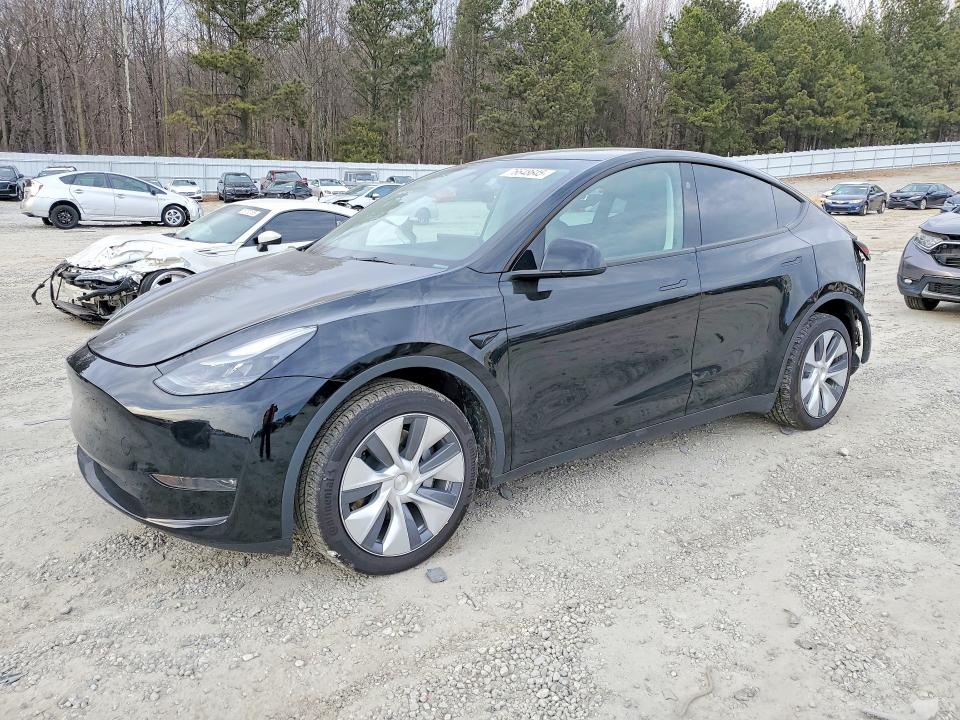 2023 TESLA MODEL Y — VIN 7SAYGDEE9PA165809