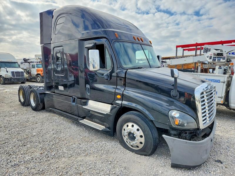 2016 FREIGHTLINER CASCADIA 1 — VIN 3AKJGLD5XGSGN4147