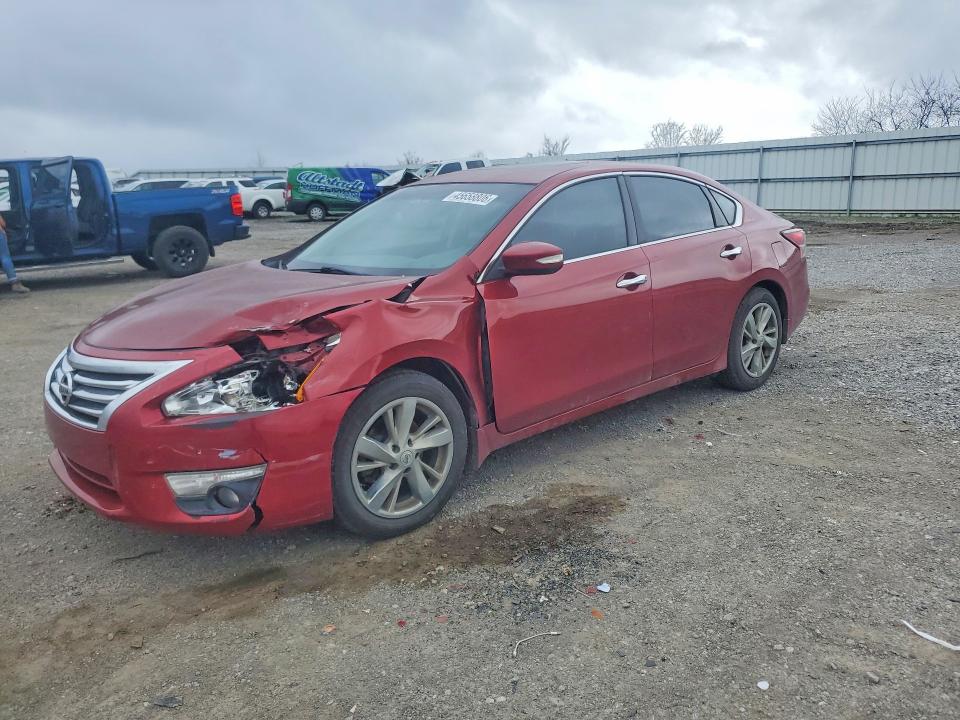 2015 NISSAN ALTIMA — VIN 1N4AL3AP1FN870530