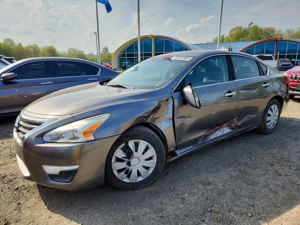 2015 NISSAN ALTIMA — VIN 1N4AL3AP1FC577500