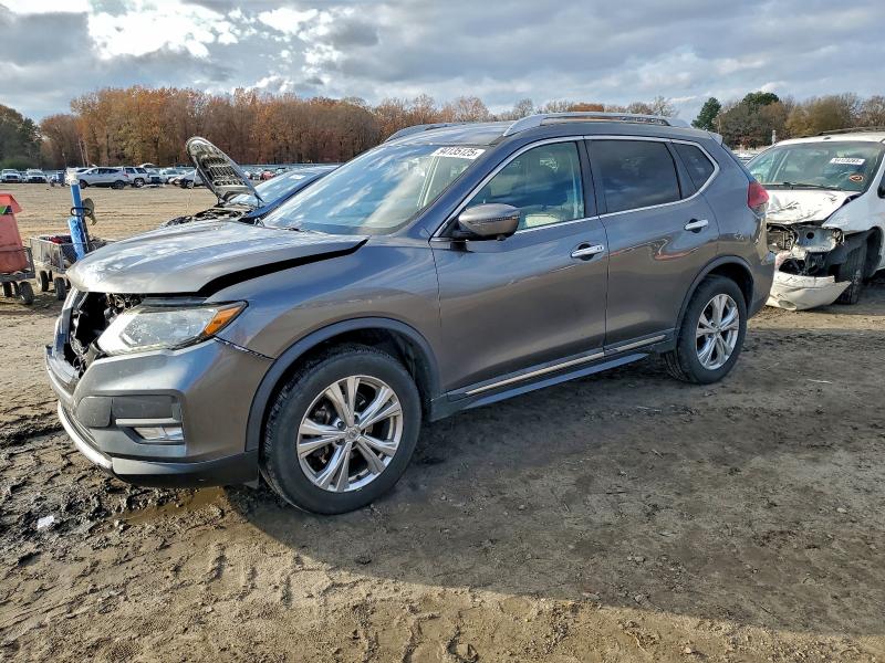 2018 NISSAN ROGUE S — VIN 5N1AT2MV0JC786620