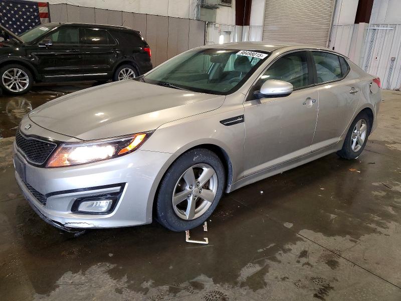 2015 KIA OPTIMA LX — VIN 5XXGM4A79FG364043