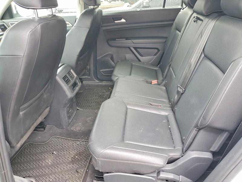 1V2HR2CAXMC521187