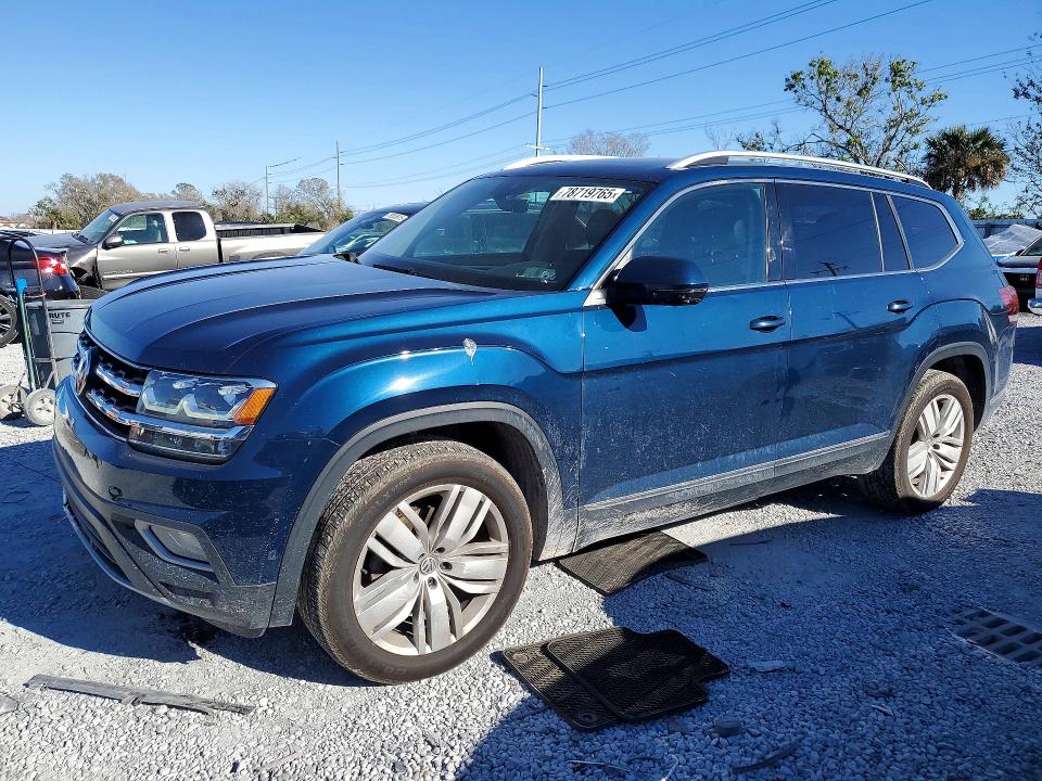 2018 VOLKSWAGEN ATLAS — VIN 1V2NR2CA5JC552653