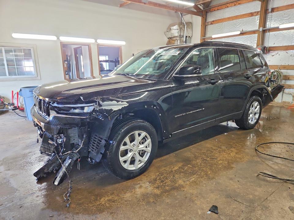 2022 JEEP GRAND CHEROKEE — VIN 1C4RJKBG7N8572184