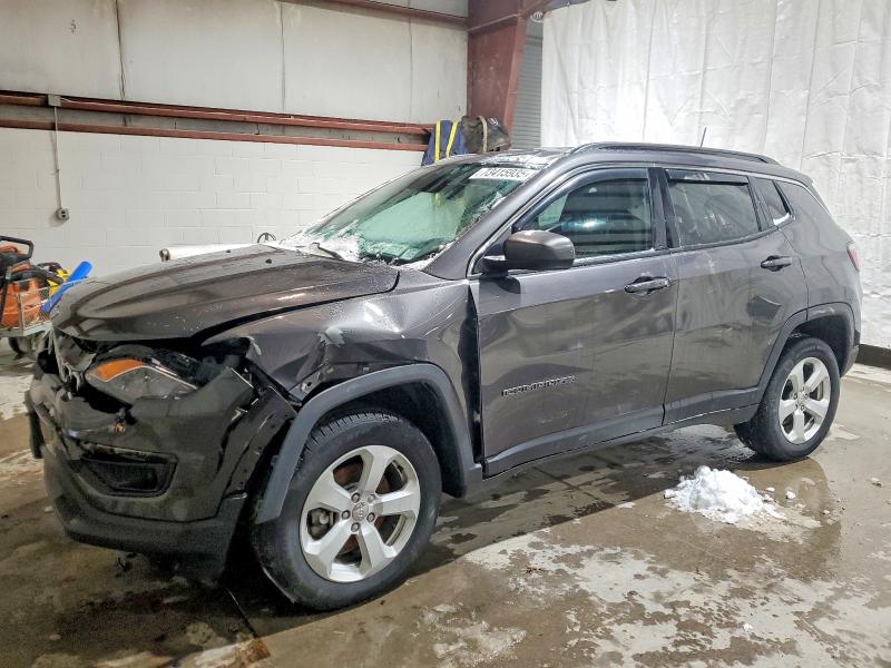 2019 JEEP COMPASS — VIN 3C4NJDBB9KT768493