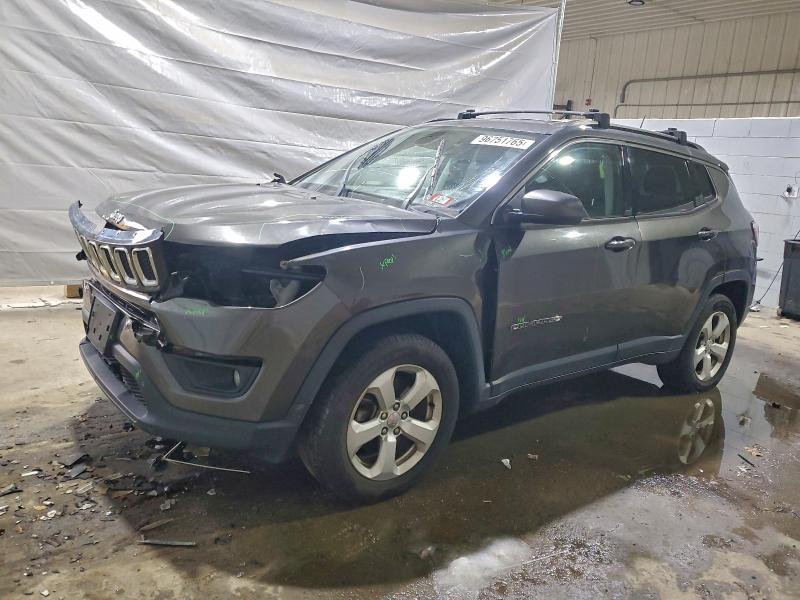 2018 JEEP COMPASS — VIN 3C4NJDBB2JT155081