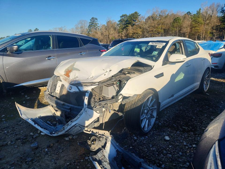 2015 KIA OPTIMA — VIN 5XXGN4A77FG361171