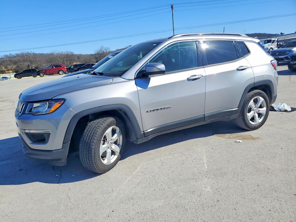 2018 JEEP COMPASS — VIN 3C4NJCBBXJT193829