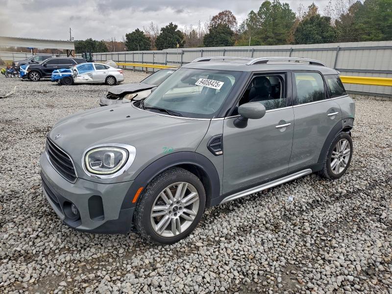 2022 MINI COOPER COU — VIN WMZ23BR0XN3N76330