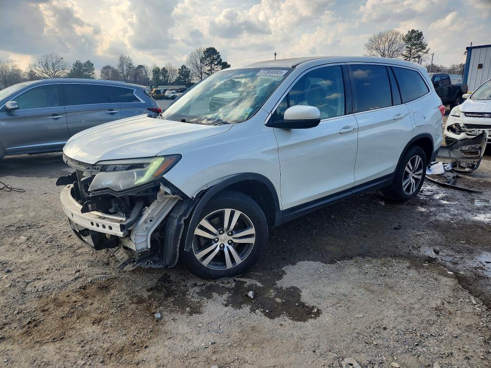 2016 HONDA PILOT — VIN 5FNYF6H51GB098570