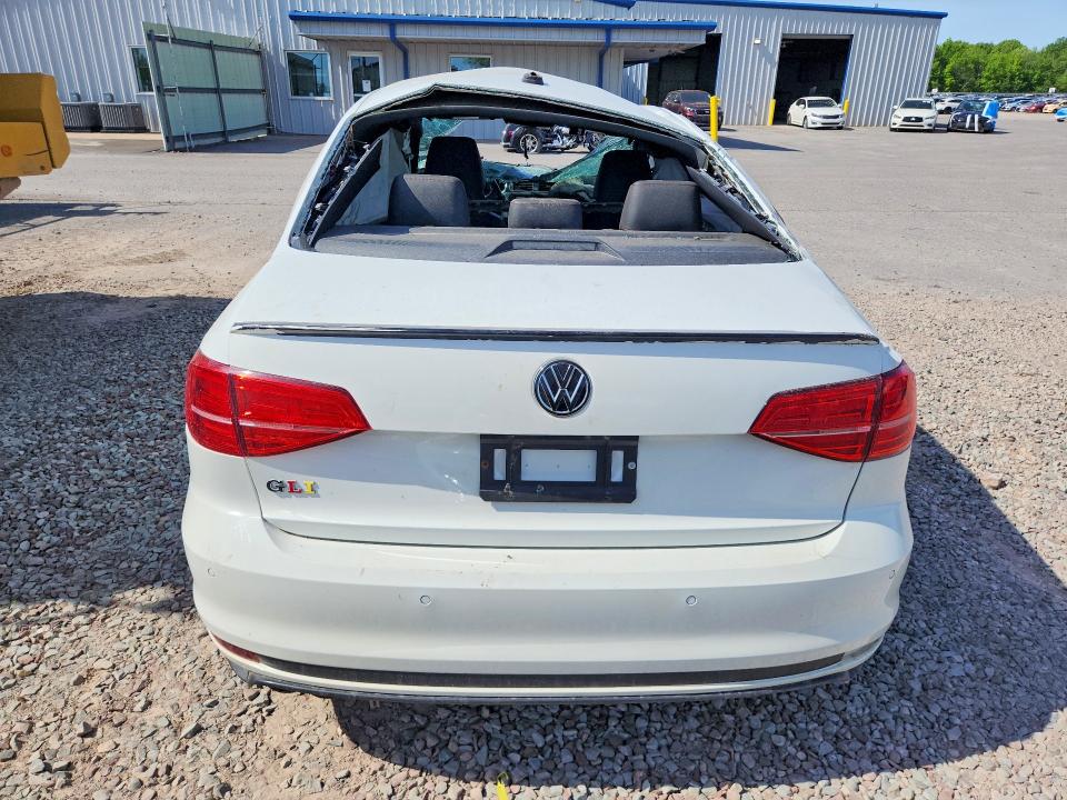 3VW5T7AJ2GM219690