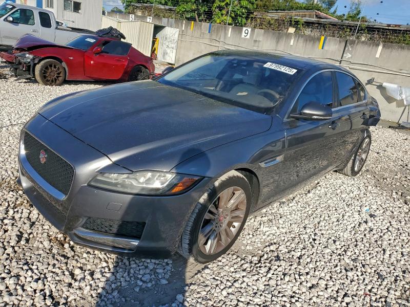 2017 JAGUAR XF — VIN SAJBD4BV1HCY35601