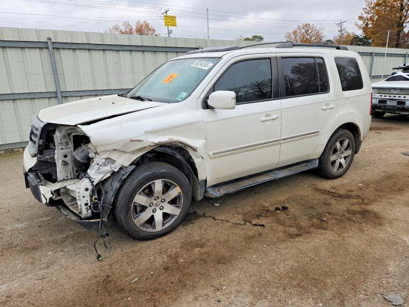 2015 HONDA PILOT TOUR — VIN 5FNYF3H99FB028654