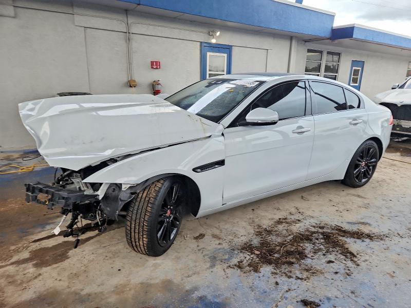 2018 JAGUAR XE — VIN SAJAE4FX7JCP26392