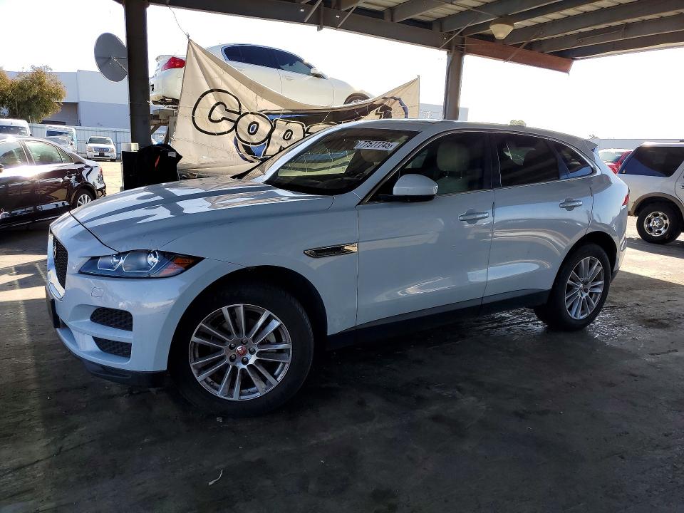 2017 JAGUAR F-PACE — VIN SADCK2BN8HA085952