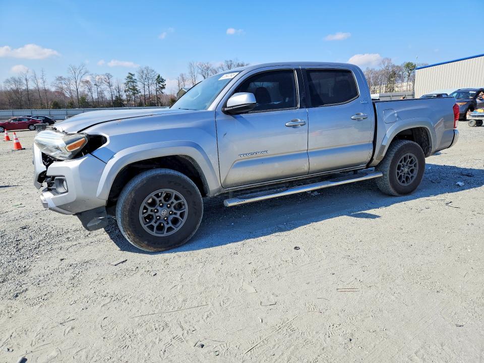 2017 TOYOTA TACOMA — VIN 5TFAZ5CN7HX049102