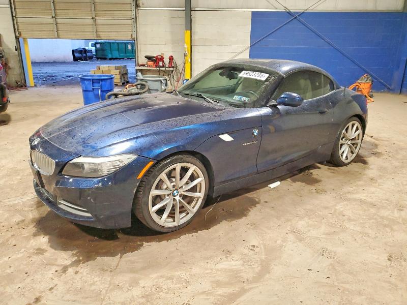2011 BMW Z4 SDRIVE3 — VIN WBALM7C52BE383136