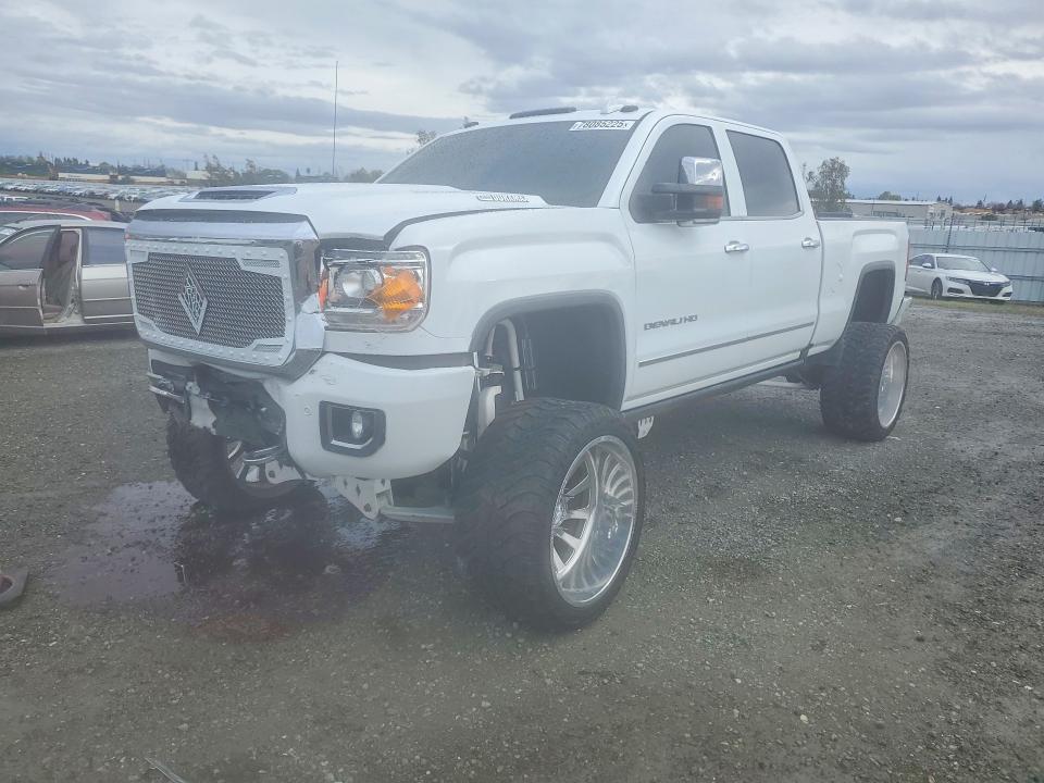 2017 GMC SIERRA — VIN 1GT12UEY7HF132380
