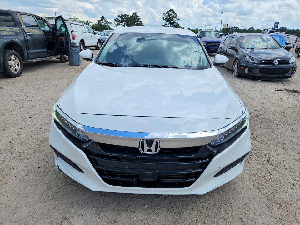 1HGCV1F18KA125931