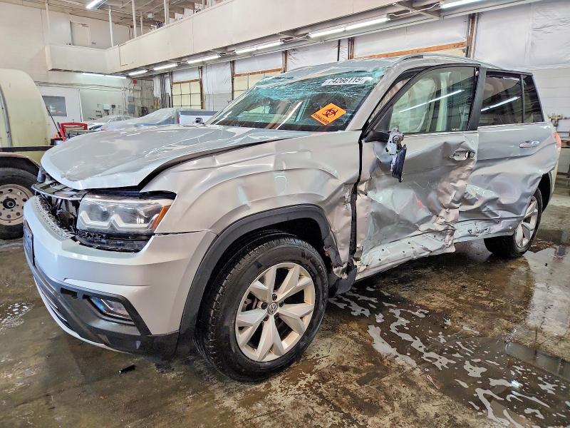 2018 VOLKSWAGEN ATLAS — VIN 1V2LR2CAXJC548850