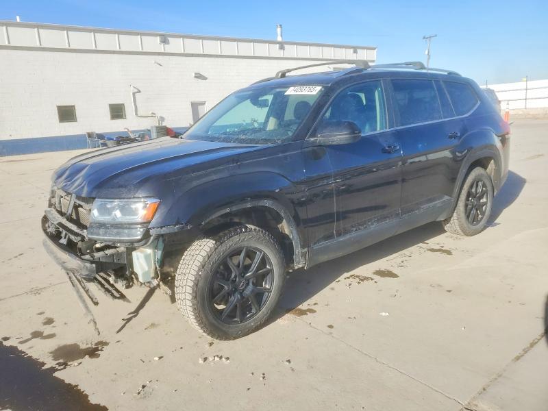 2018 VOLKSWAGEN ATLAS — VIN 1V2KR2CA0JC521510